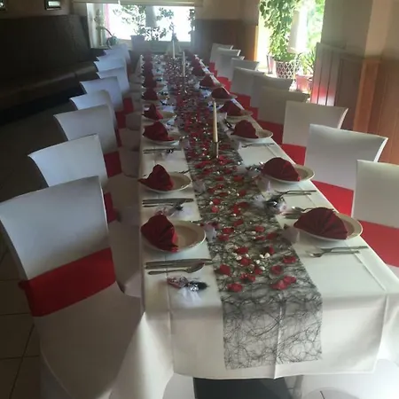 Restaurant Alexandros Szálloda MHG